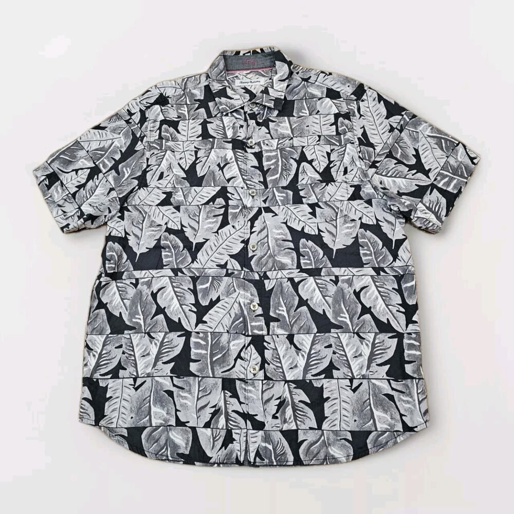 Tommy Bahama Hawaiian Shirt Mens L Gray Palm Leaf Button Up Resort Wear Casual